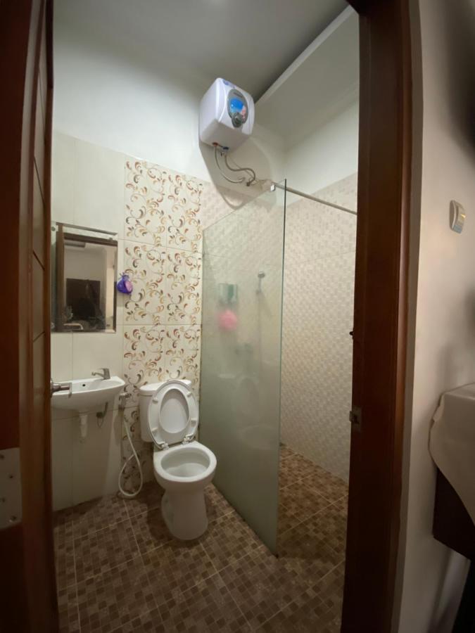Rengganis Homestay Yogyakarta Exterior photo