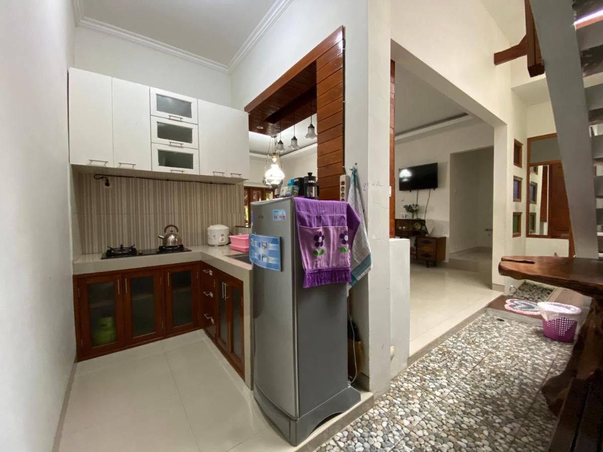 Rengganis Homestay Yogyakarta Exterior photo